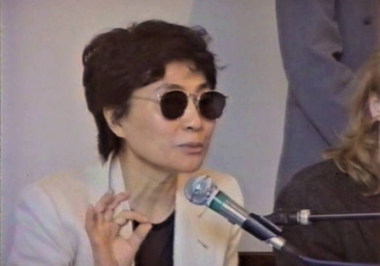 Konferencja prasowa wystawy Yoko Ono Zagrożony gatunek 2319-2322